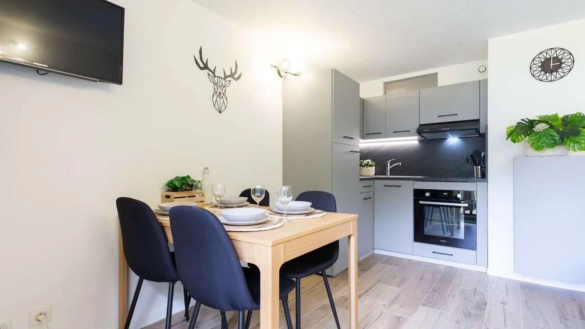 Apartment Appartement Calme Saint Lary 4 Personnes, Proche Centre, Wifi Inclus - Fr-1-296-284 Frankreich